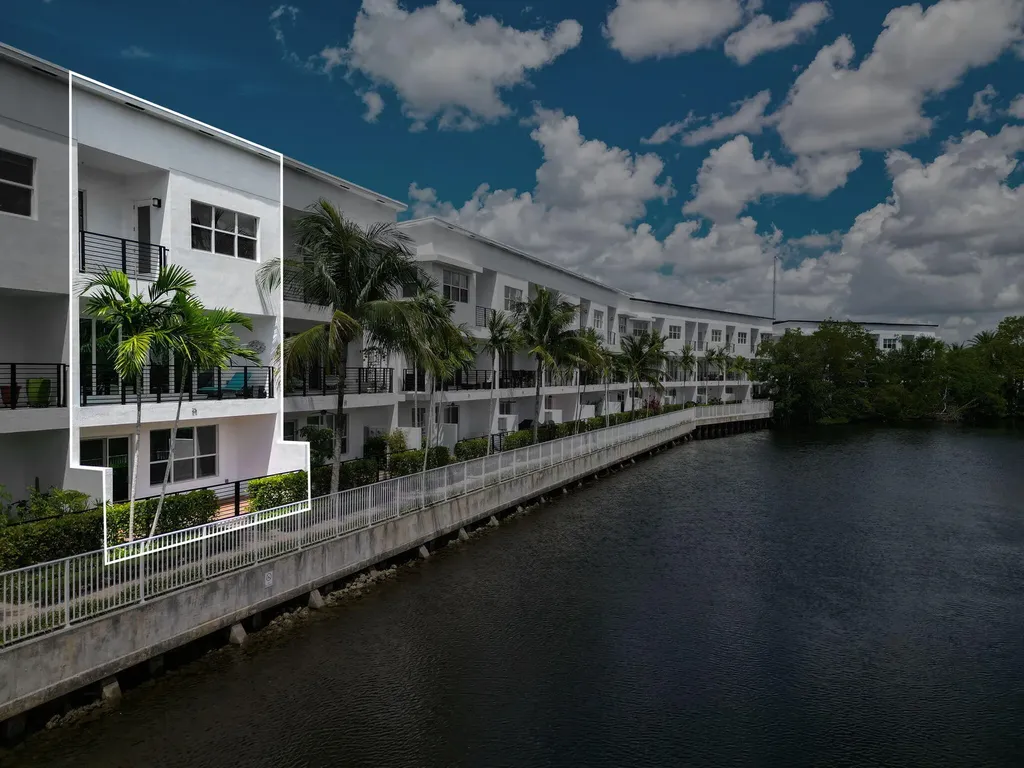 2900 NE 12th Terrace Oakland Park FL 33334