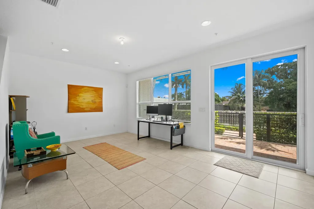 2900 NE 12th Terrace Oakland Park FL 33334