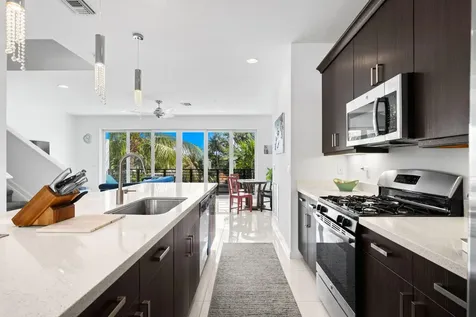 2900 NE 12th Terrace Oakland Park FL 33334