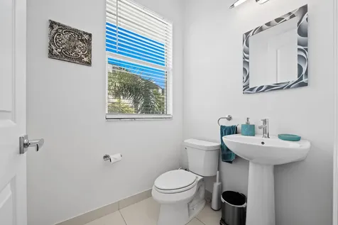 2900 NE 12th Terrace Oakland Park FL 33334