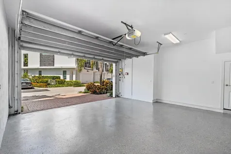 2900 NE 12th Terrace Oakland Park FL 33334