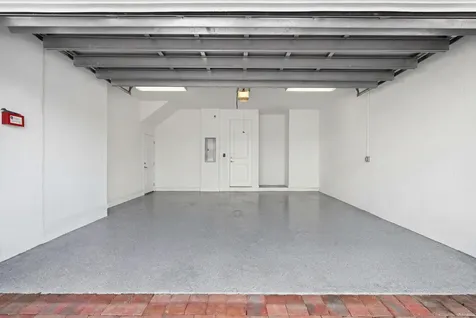 2900 NE 12th Terrace Oakland Park FL 33334