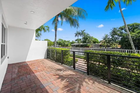 2900 NE 12th Terrace Oakland Park FL 33334