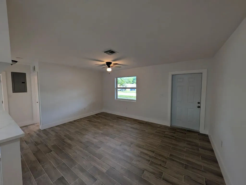 1733 NW 18th Street Fort Lauderdale FL 33311