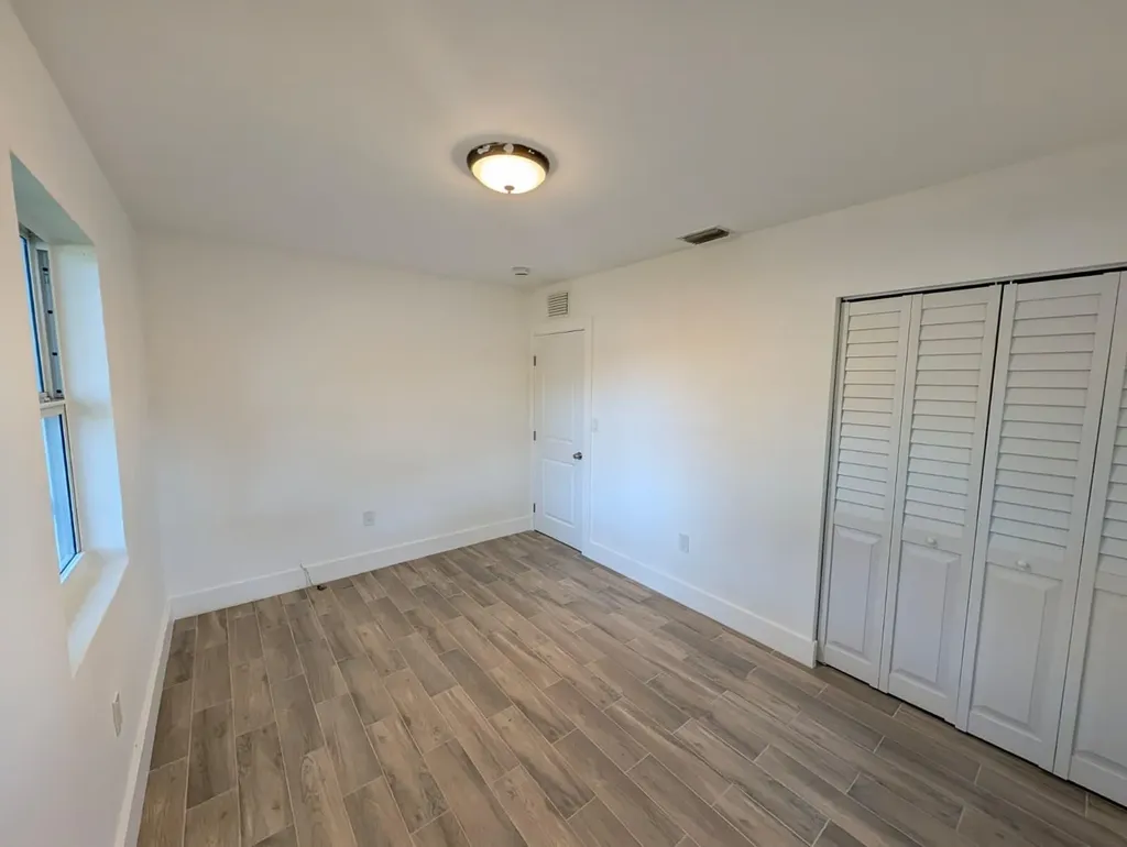 1733 NW 18th Street Fort Lauderdale FL 33311