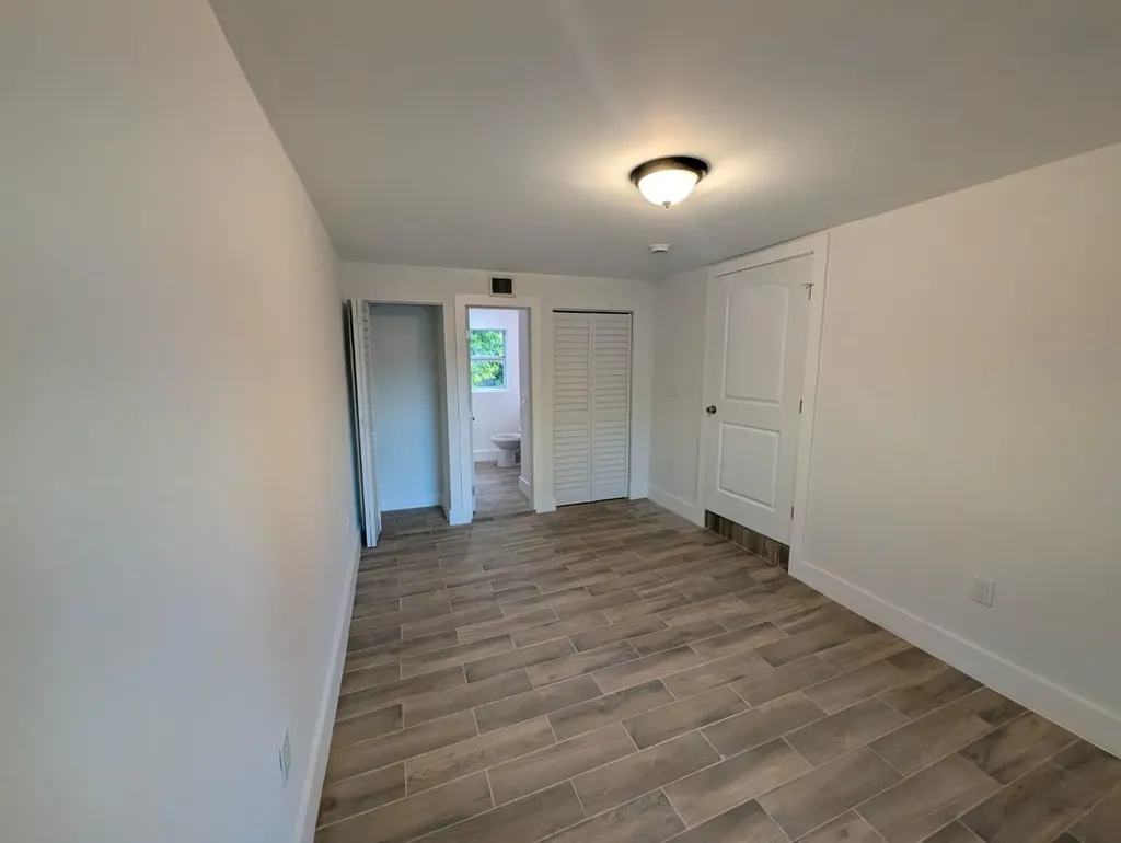 1733 NW 18th Street Fort Lauderdale FL 33311