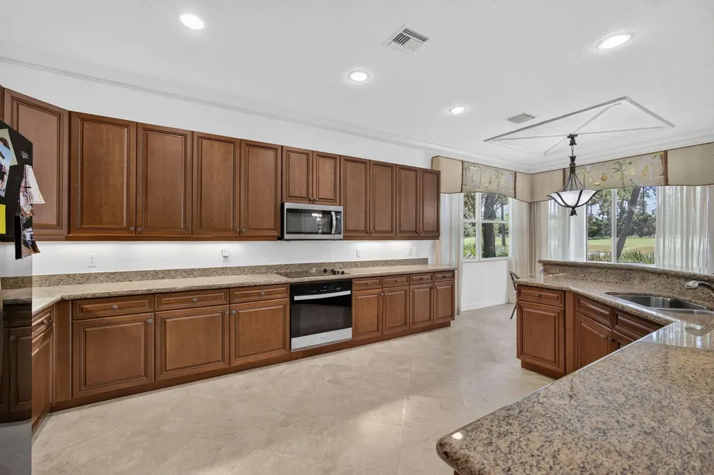 11558 Villa Vasari Drive Palm Beach Gardens FL 33418