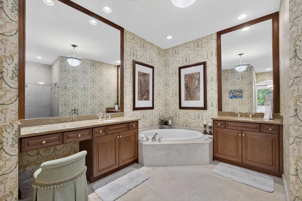 11558 Villa Vasari Drive Palm Beach Gardens FL 33418