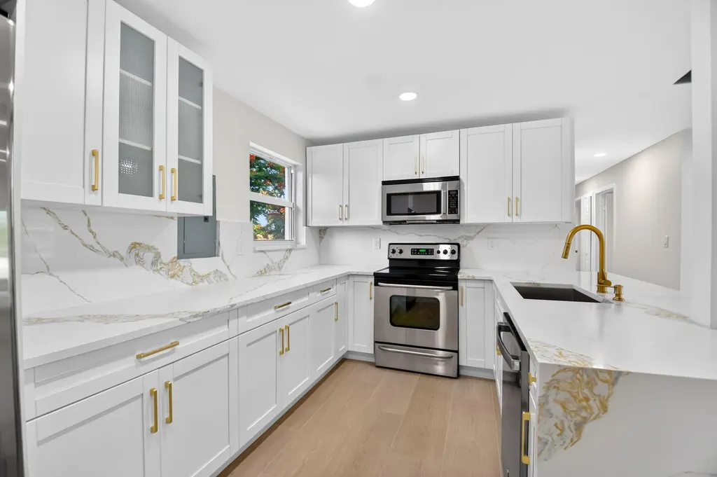 3947 Pensacola Drive Lake Worth FL 33462