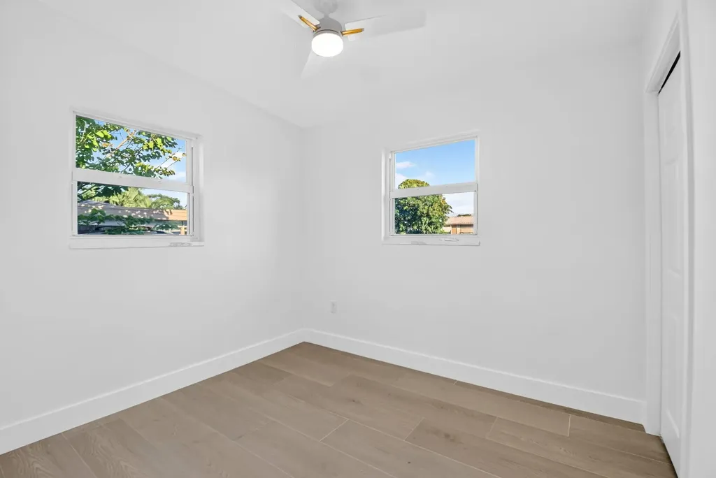 3947 Pensacola Drive Lake Worth FL 33462