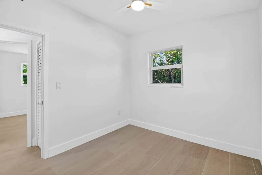 3947 Pensacola Drive Lake Worth FL 33462