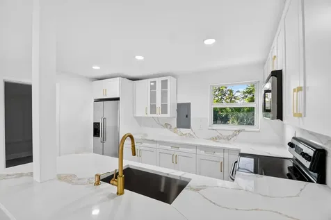 3947 Pensacola Drive Lake Worth FL 33462
