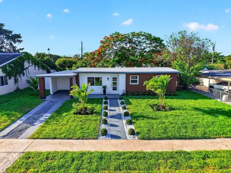 3947 Pensacola Drive Lake Worth FL 33462