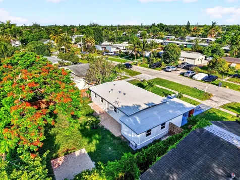 3947 Pensacola Drive Lake Worth FL 33462
