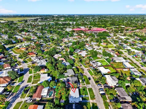 3947 Pensacola Drive Lake Worth FL 33462