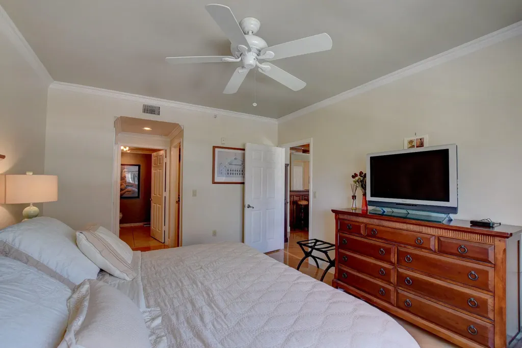 780 S Sapodilla Avenue S West Palm Beach FL 33401