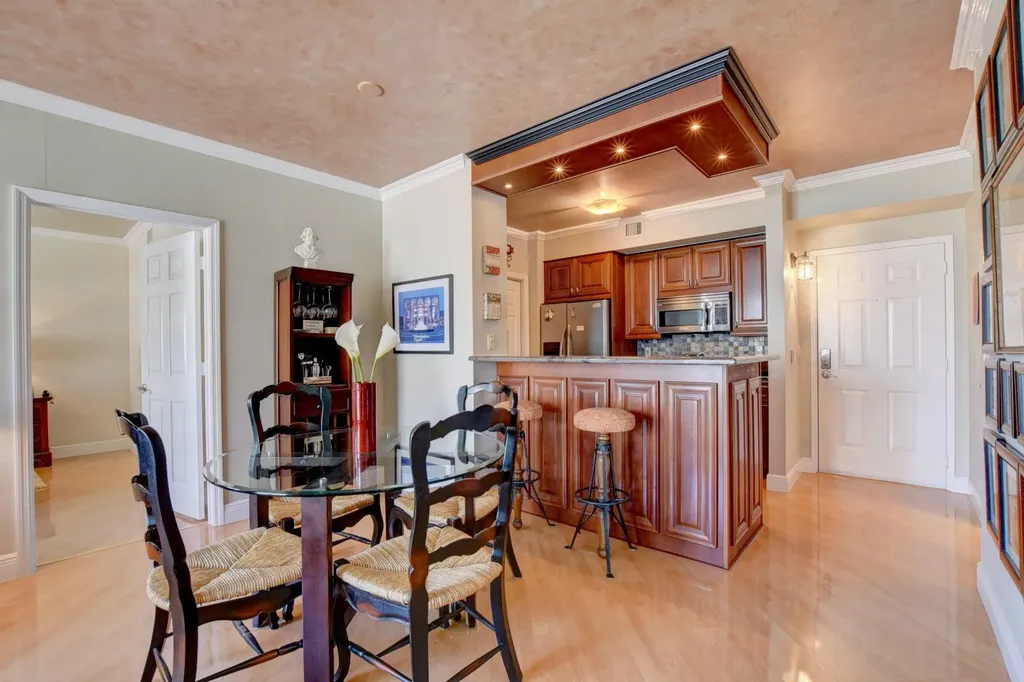 780 S Sapodilla Avenue S West Palm Beach FL 33401