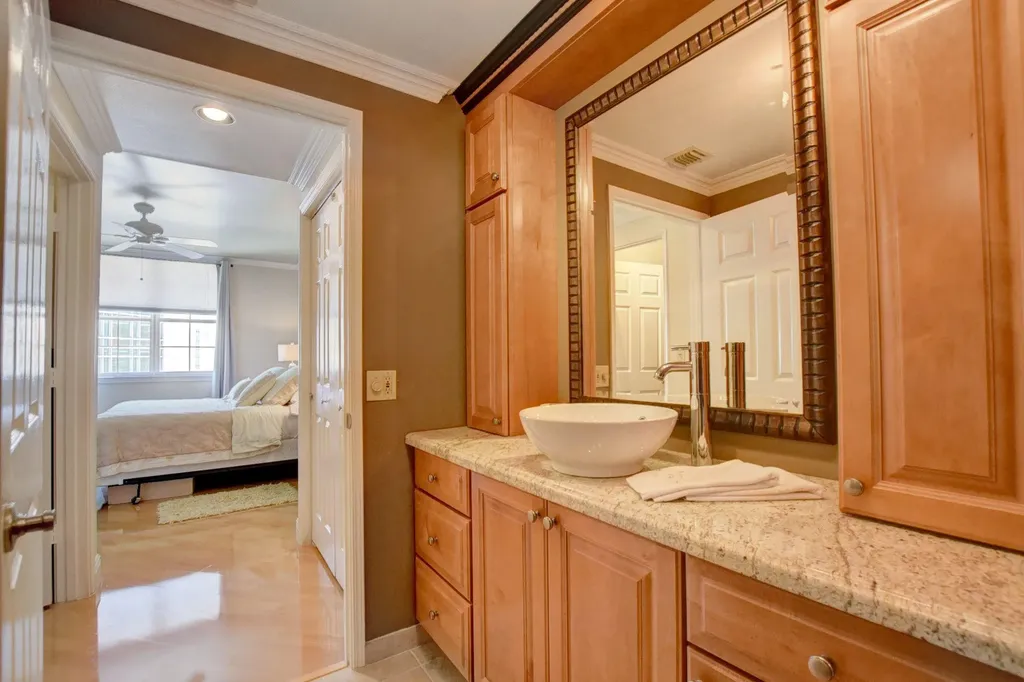 780 S Sapodilla Avenue S West Palm Beach FL 33401