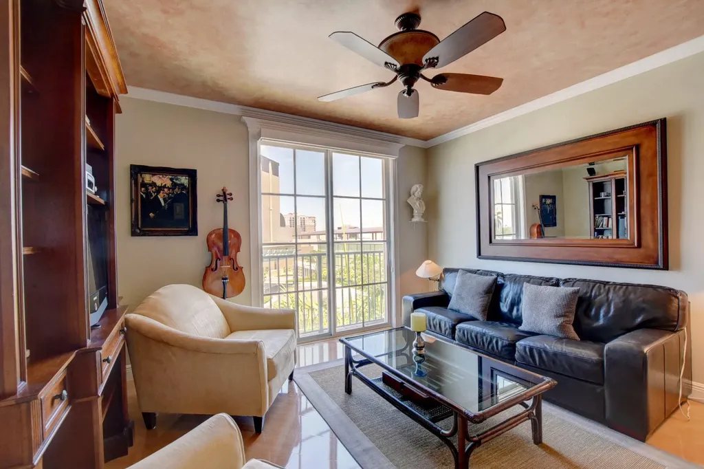 780 S Sapodilla Avenue S West Palm Beach FL 33401
