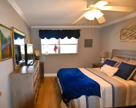 237 Saxony E Delray Beach FL 33446