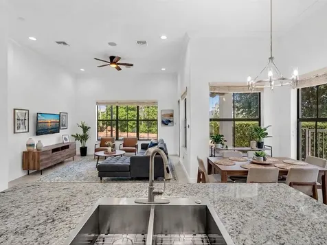 2680 NW 84th Way Pembroke Pines FL 33024