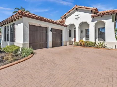 2680 NW 84th Way Pembroke Pines FL 33024