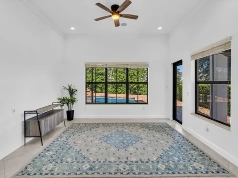 2680 NW 84th Way Pembroke Pines FL 33024