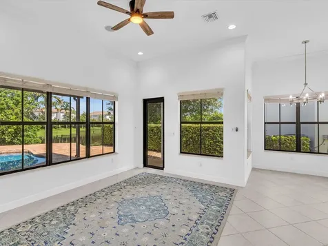 2680 NW 84th Way Pembroke Pines FL 33024