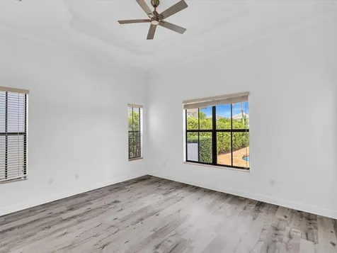 2680 NW 84th Way Pembroke Pines FL 33024