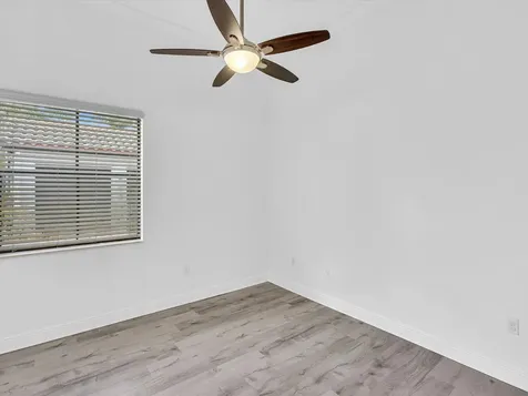 2680 NW 84th Way Pembroke Pines FL 33024