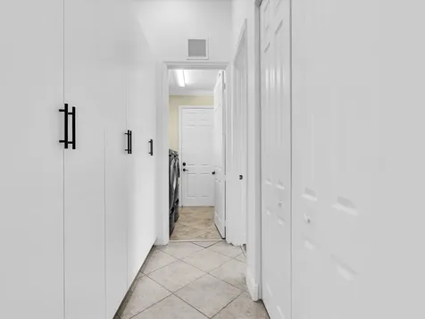 2680 NW 84th Way Pembroke Pines FL 33024