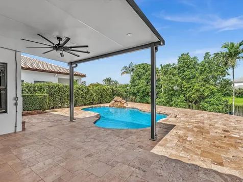 2680 NW 84th Way Pembroke Pines FL 33024