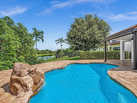 2680 NW 84th Way Pembroke Pines FL 33024