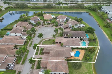 2680 NW 84th Way Pembroke Pines FL 33024