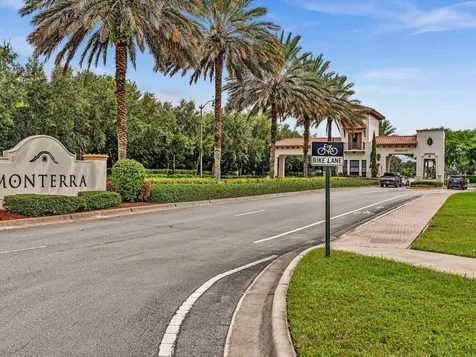 2680 NW 84th Way Pembroke Pines FL 33024
