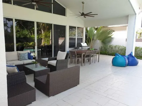 5463 NW 20th Avenue Boca Raton FL 33496