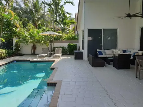 5463 NW 20th Avenue Boca Raton FL 33496