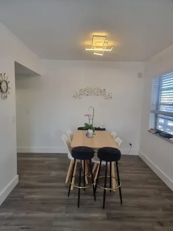 2100 Diana Drive Hallandale Beach FL 33009