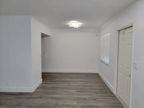 2100 Diana Drive Hallandale Beach FL 33009
