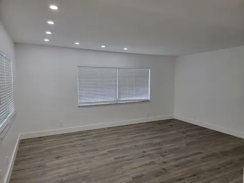 2100 Diana Drive Hallandale Beach FL 33009