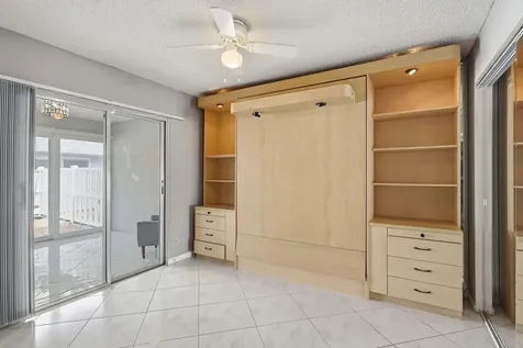 8621 Jasmine Way Boca Raton FL 33496