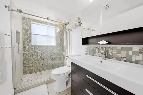 1881 Washington Avenue Miami Beach FL 33139