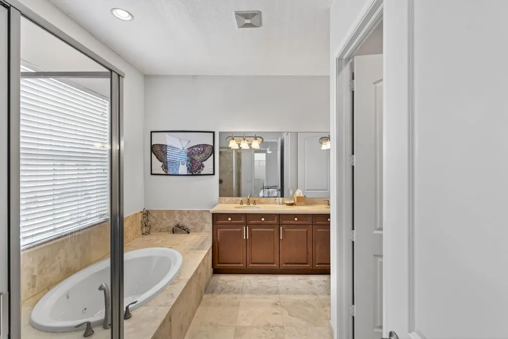 9898 Coronado Lake Drive Boynton Beach FL 33437