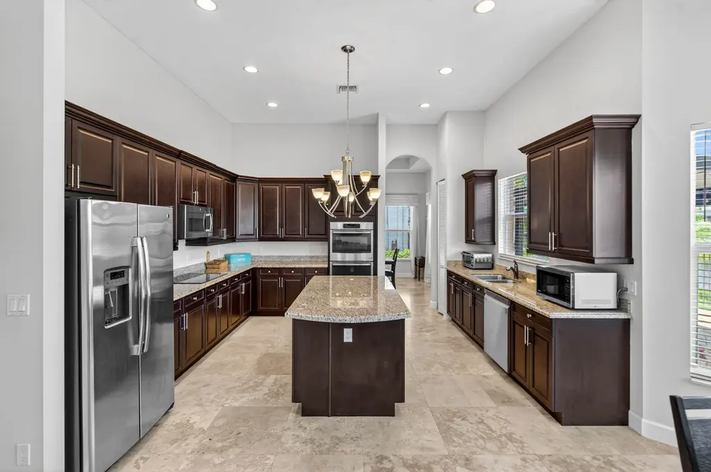9898 Coronado Lake Drive Boynton Beach FL 33437