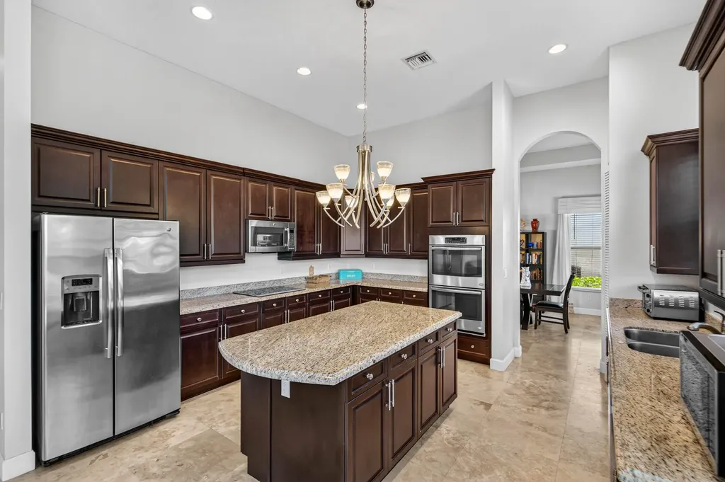 9898 Coronado Lake Drive Boynton Beach FL 33437