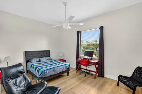 9898 Coronado Lake Drive Boynton Beach FL 33437