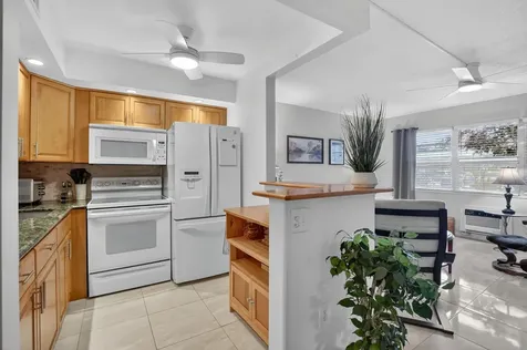 438 Tilford U Deerfield Beach FL 33442