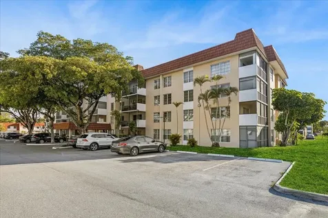 4156 Inverrary Drive Lauderhill FL 33319