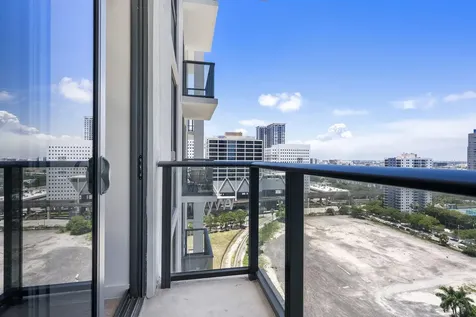 11 NE 6th Street Miami FL 33132
