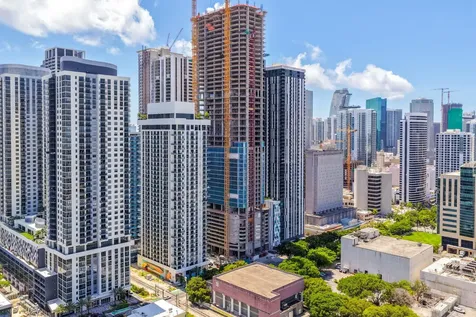 11 NE 6th Street Miami FL 33132
